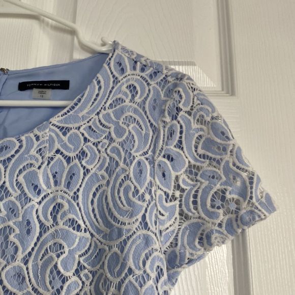 Tommy Hilfigure | Blue Lace Shift Dress Size 12 - Picture 3 of 7